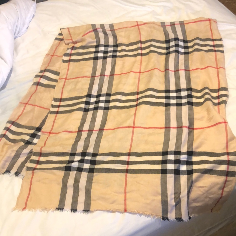Burberry scarf